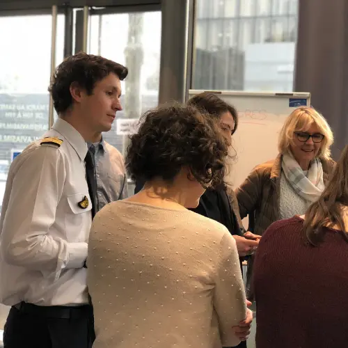 Débriefing après séance simulateur